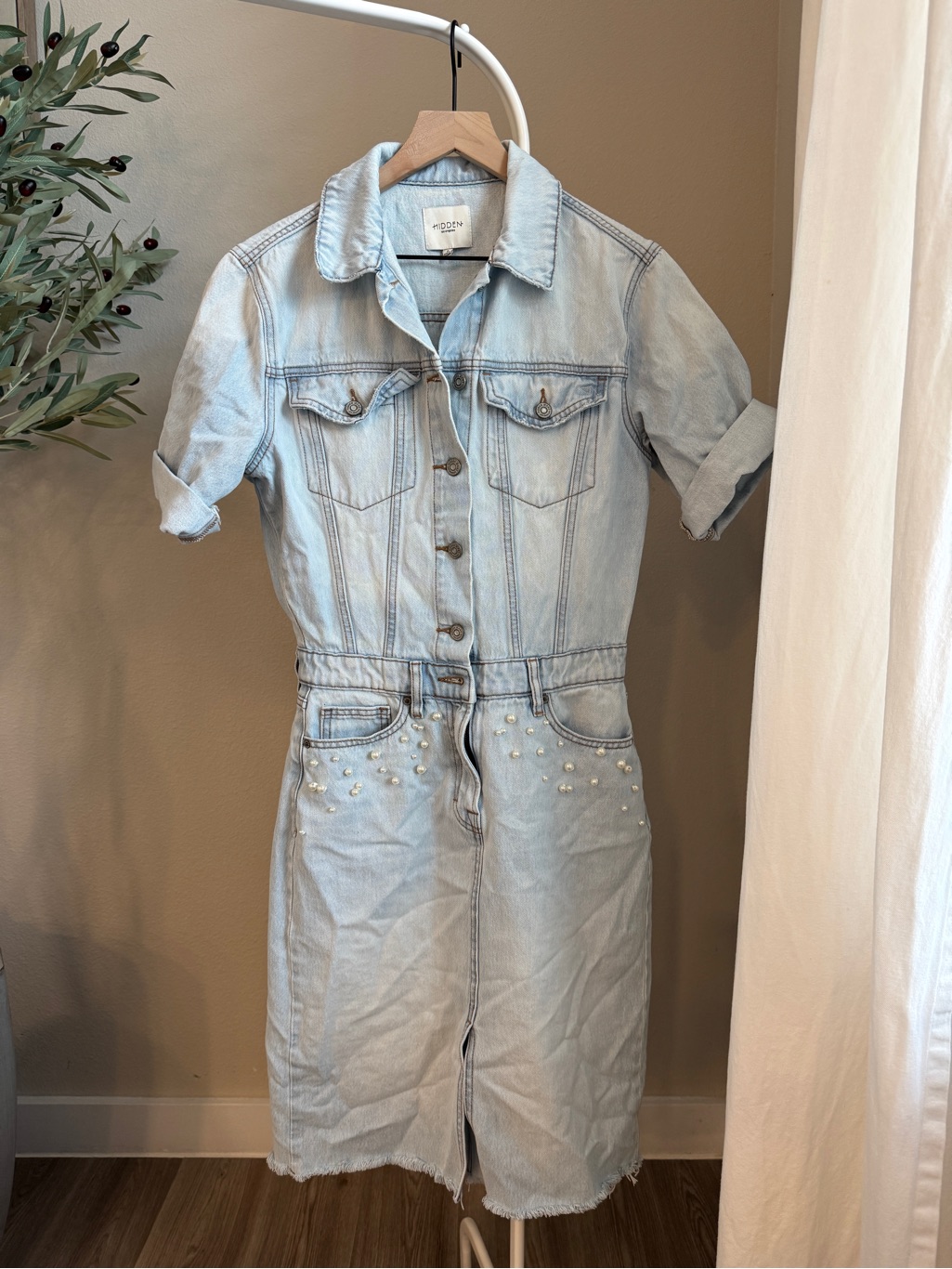 Hidden Los Angeles Denim Dress Light Blue Size S Midi Length Custom Pearls